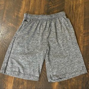 Old Navy Active Go Dry shorts for boys XL (14-16)